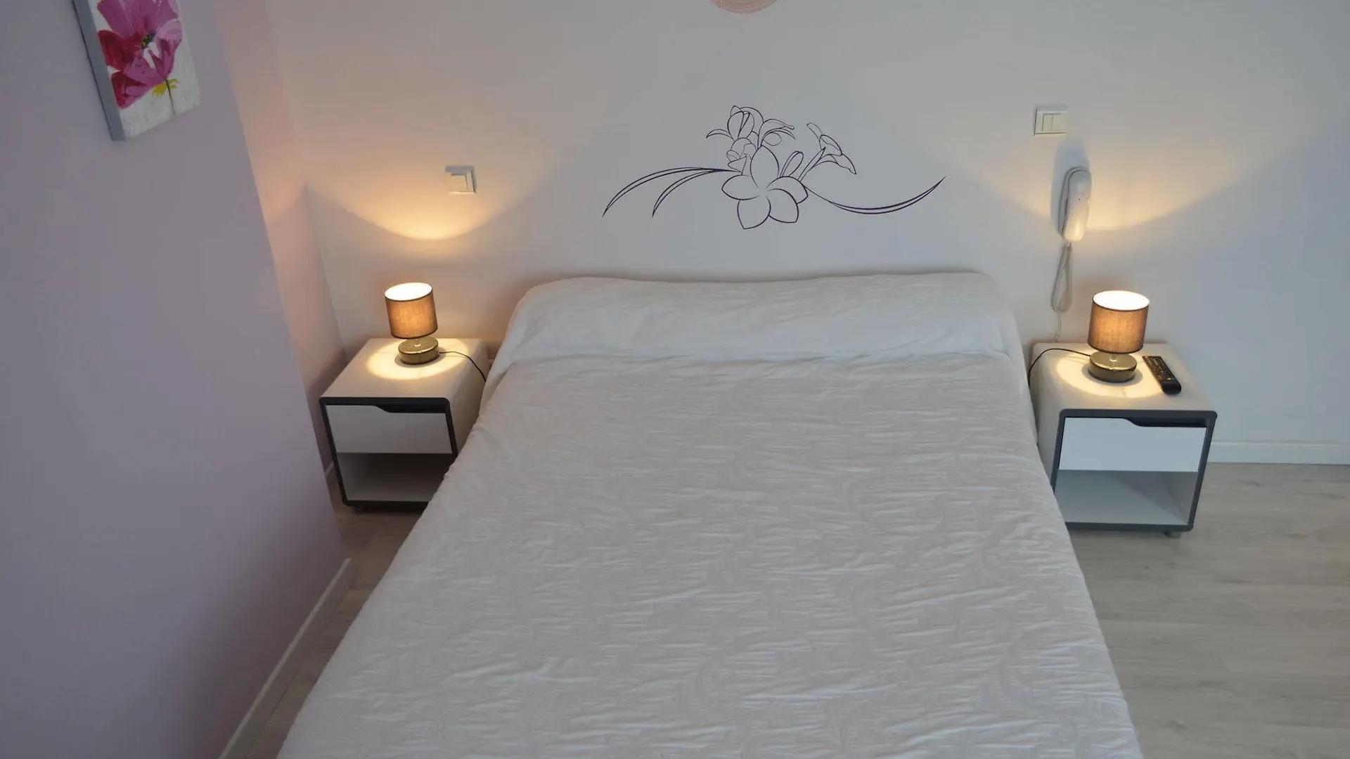 Hotel Gardenia 2*, Biarritz France